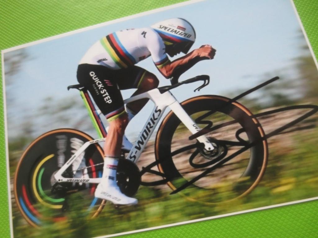 wielerfoto  2024 remco evenepoel, Verzenden, Zo goed als nieuw
