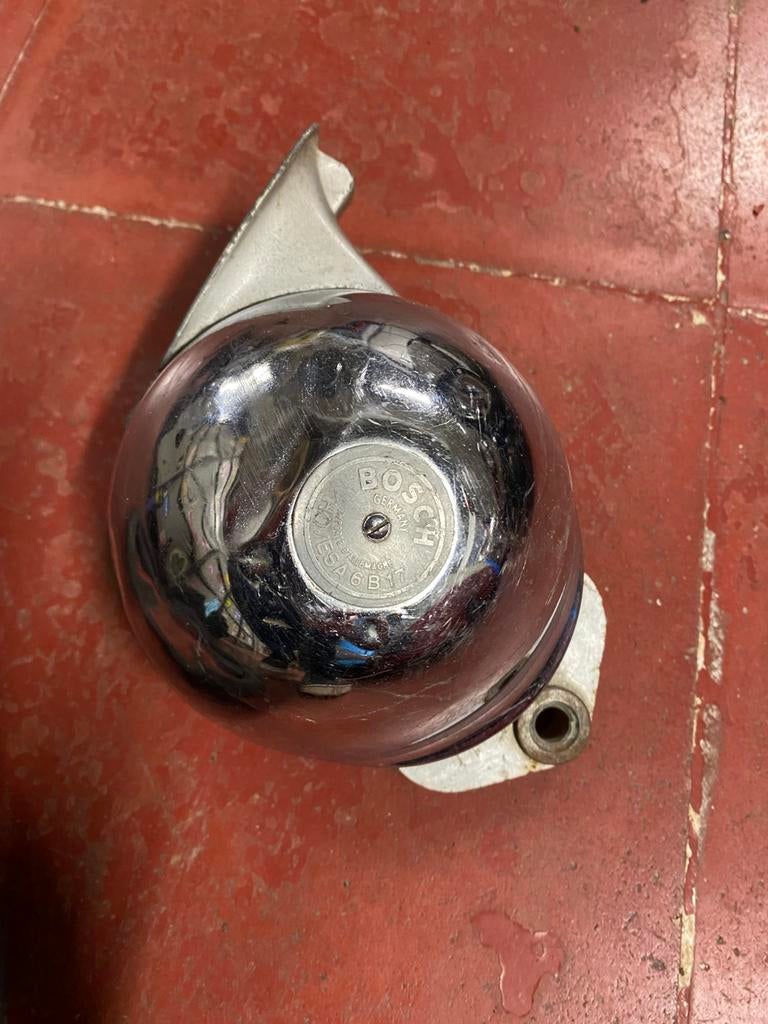 Claxon Bosch 6 volts oldtimer ancêtres vw ou autres, Autos : Pièces & Accessoires, Enlèvement, Utilisé