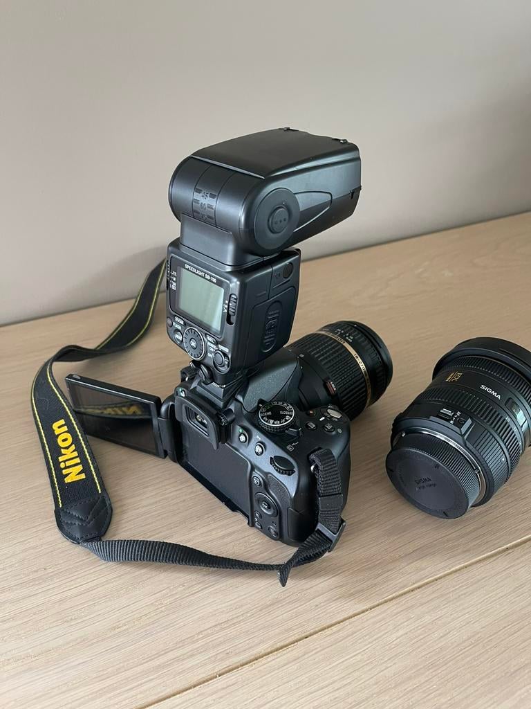 Appareil photo Nikon D 5100 avec écran mobile, Enlèvement, Comme neuf, Reflex miroir, Nikon