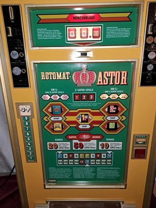 Kast kasten Duitse gokkast decoratie, Ophalen of Verzenden