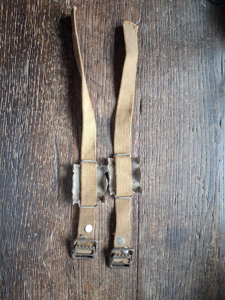 Griffes militaires pour brodequins, Collections, Enlèvement ou Envoi