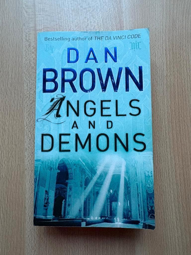 Engelen en demonen, Boeken, Romans, Gelezen, Europa overig, Ophalen