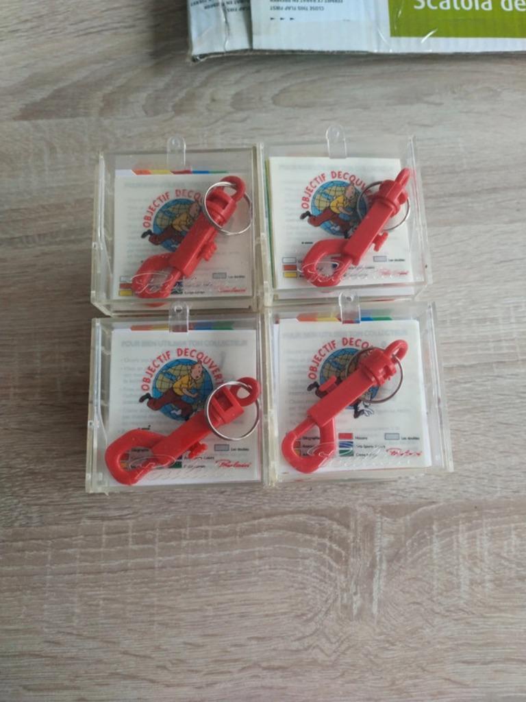 Tintin kuifje Hergé 20 boîtiers collecteurs Poulain, Enlèvement ou Envoi, Tintin, Comme neuf, Autres types