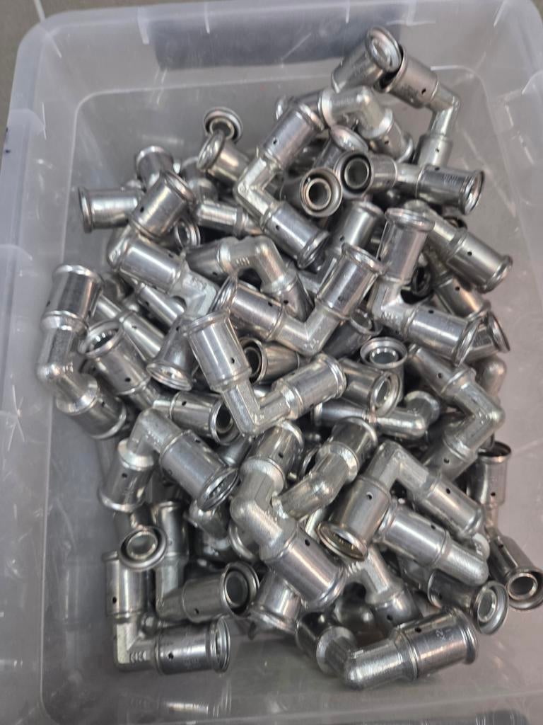 Raccords à sertir, diamètre 20, coudé à 90, Enlèvement ou Envoi