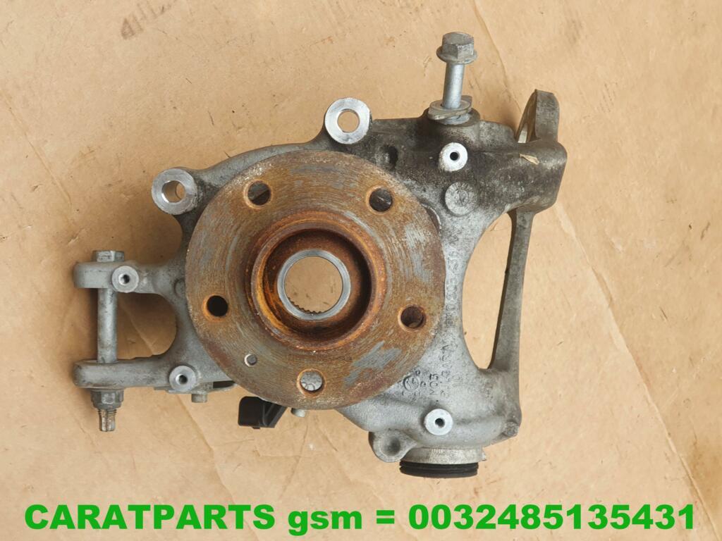 8K0505436AA Bo tier de roulement de roue RS4 Moyeu de roue R, Autos : Pièces & Accessoires, AUDI AG, Auto-Union-Strasse 1
85045  Ingolstadt, DE