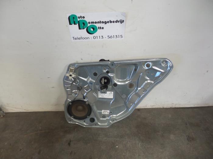 Ruitmechaniek 4Deurs rechts-achter van een Volkswagen Polo (, Gebruikt, -, Volkswagen, -