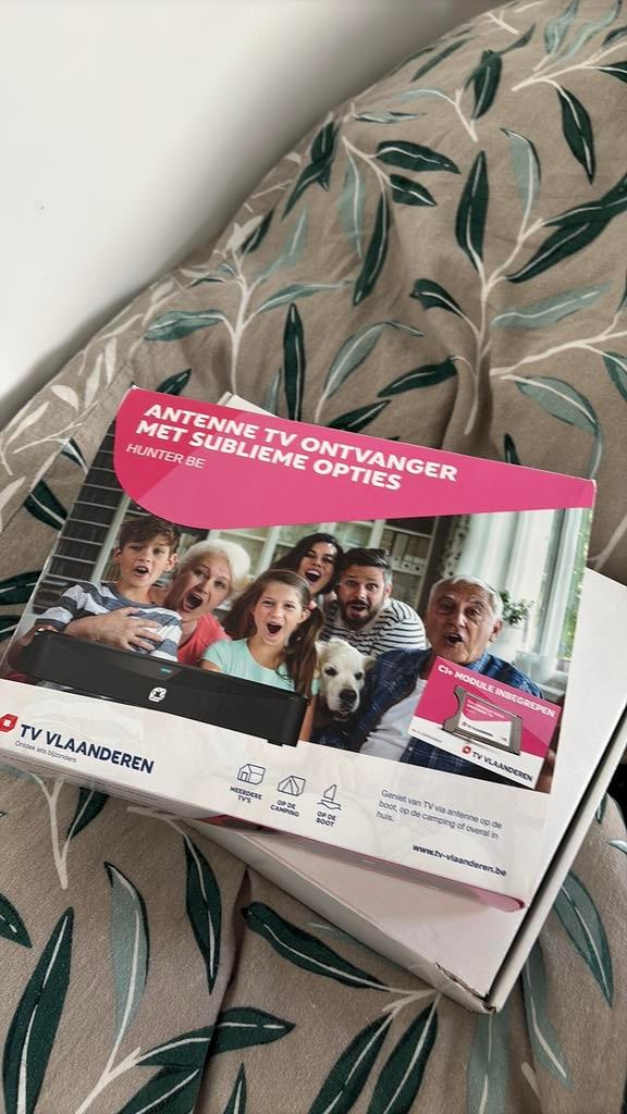 Dvb-t2 ontvanger met CI module tv vlaanderen, Audio, Tv en Foto, Schotelantennes, Ophalen of Verzenden, Zo goed als nieuw