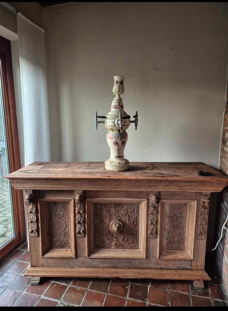 Oude toog te koop, Enlèvement