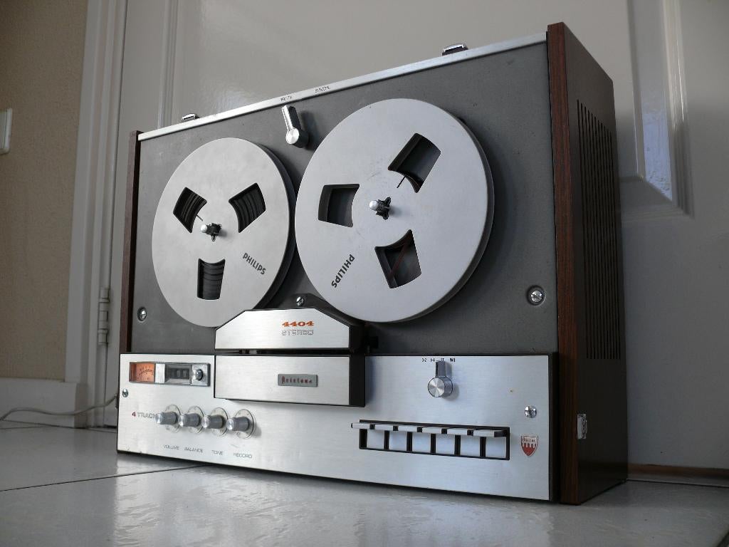 Prima spelende Philips 4404 Stereo met eigen geluid, TV, Hi-fi & Vidéo, Enregistreurs audio, Magnétophone, Avec protection anti-poussière