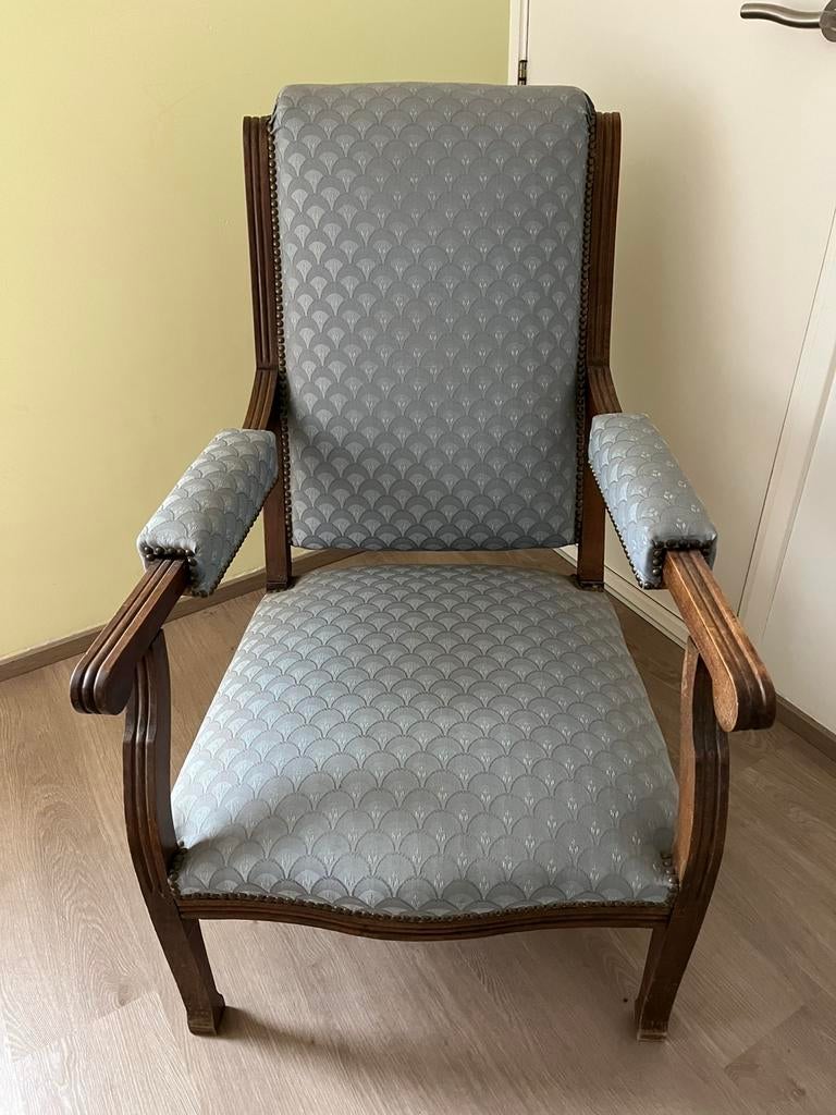 Mooi gerestzureerde antieke zetel., Ophalen, Stof, Antiek