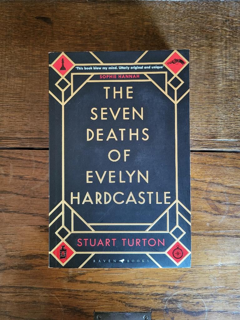 Boek The Seven Deaths of Evelyn Hardcastle van Stuart Turton, Enlèvement, Comme neuf, Stuart Turton