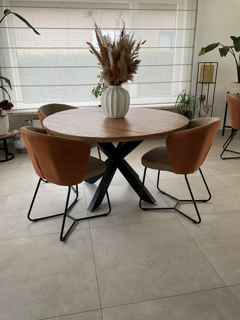 Eetstoelen, Huis en Inrichting, Stoffering | Vloerbedekking, Ophalen, Zo goed als nieuw, Beige