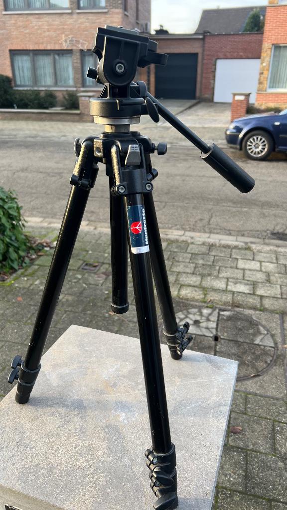 Manfrotto Statief 190 B, Audio, Tv en Foto, Fotografie | Statieven en Balhoofden, Ophalen, Driepoot, Zo goed als nieuw, 175 cm of meer