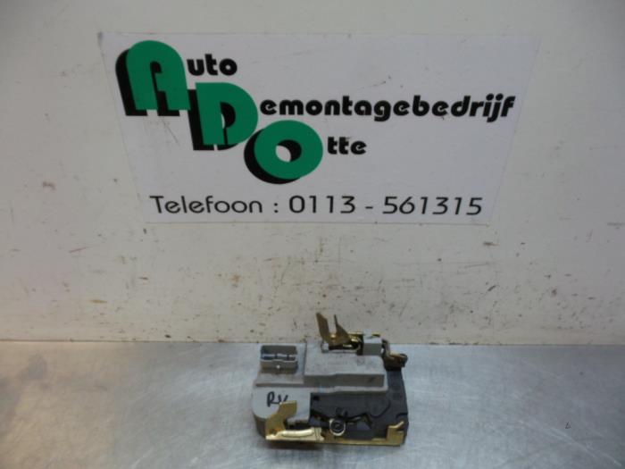 Serrure portière mécanique 2portes droite d'un Citroen Xsa, -, Utilisé, -, -