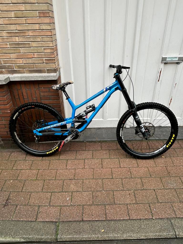 Commencal furious 2020 (fox essential), Vélos & Vélomoteurs, Enlèvement, Comme neuf