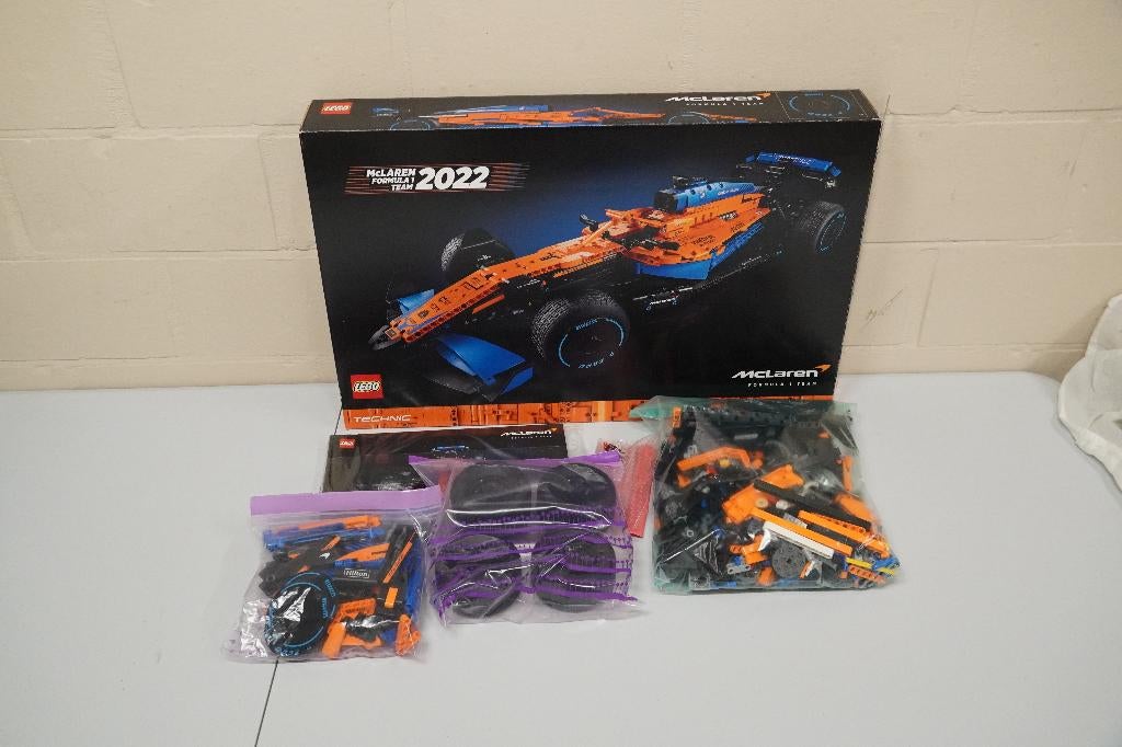 LEGO 42141 - McLaren Formula 1 race car, Ophalen of Verzenden, Zo goed als nieuw, Complete set, Lego