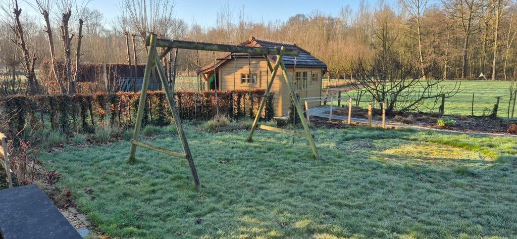 Balançoire, équipement d'escalade, jardin, enfants