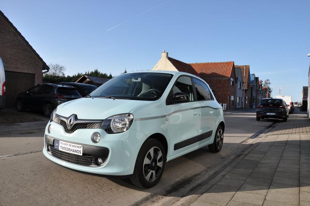 Renault Twingo Limited (bj 2018), Auto's, 4 zetels, Gebruikt, Blauw, Start-stop-systeem