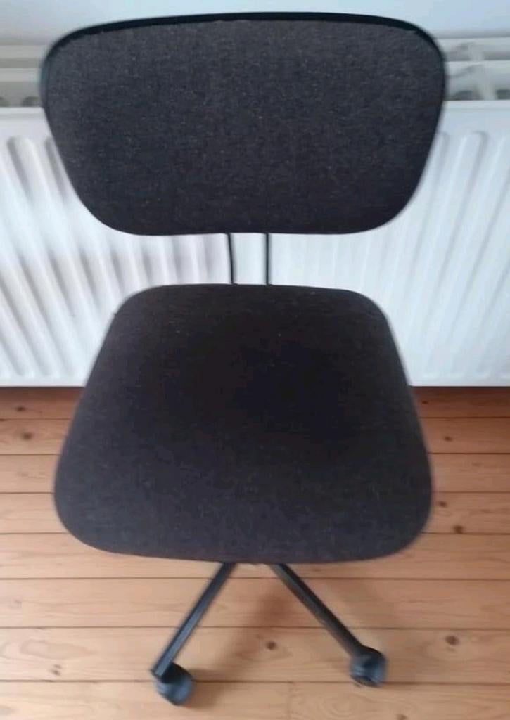 Bureaustoel donkergrijs, Ophalen, Bureaustoel