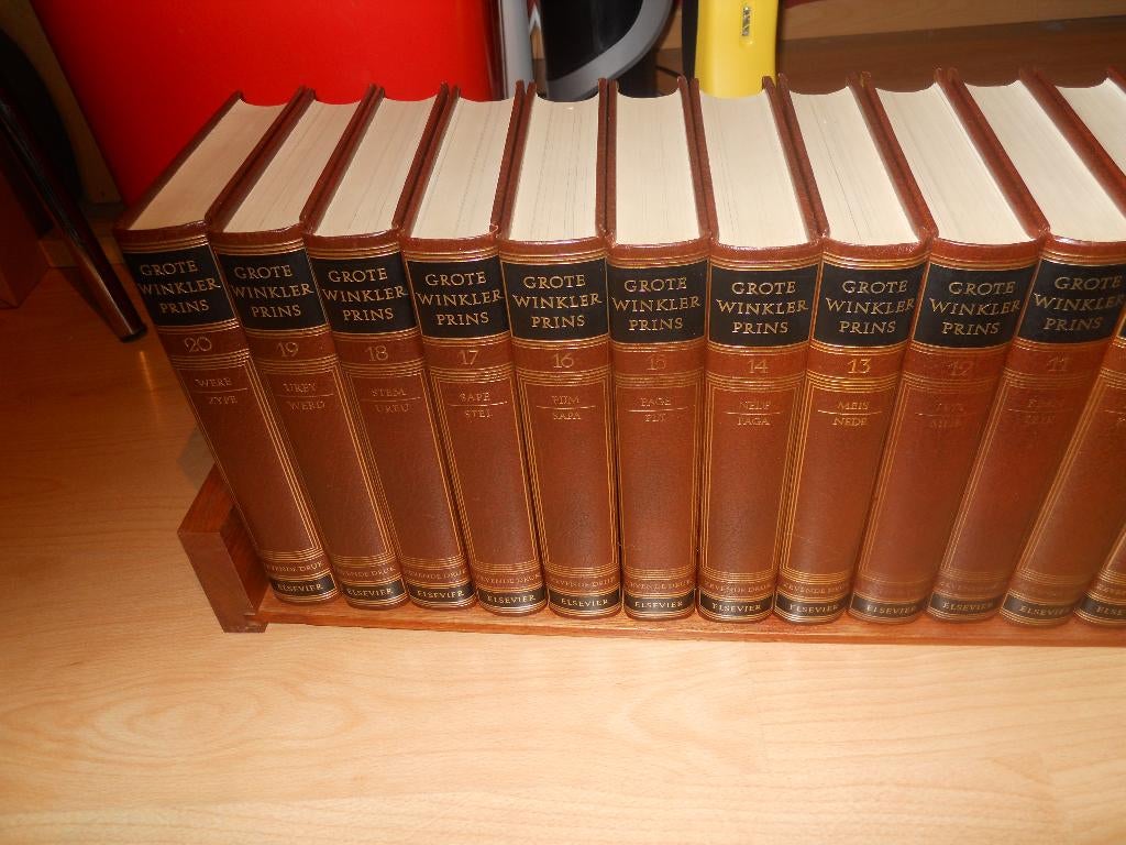 Groote Winkelprins 20 delige 7 druk, Boeken, Encyclopedieën, Ophalen, Complete serie, Zo goed als nieuw, Algemeen