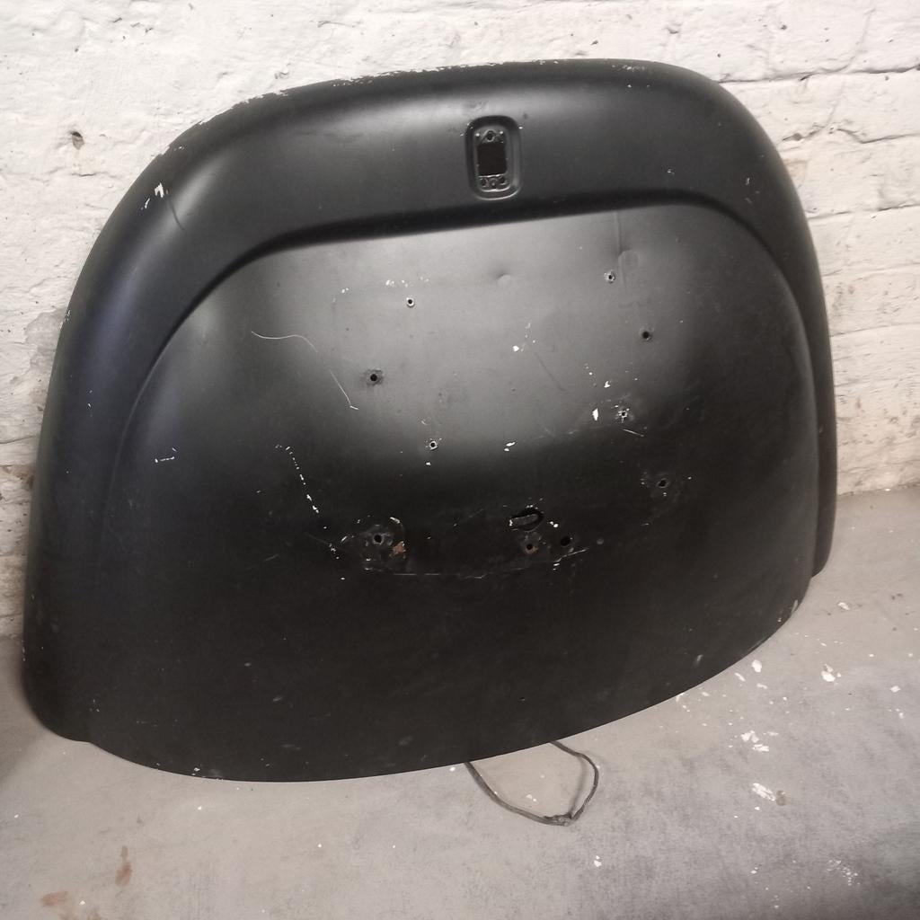 Vw kever motorklep, Ophalen