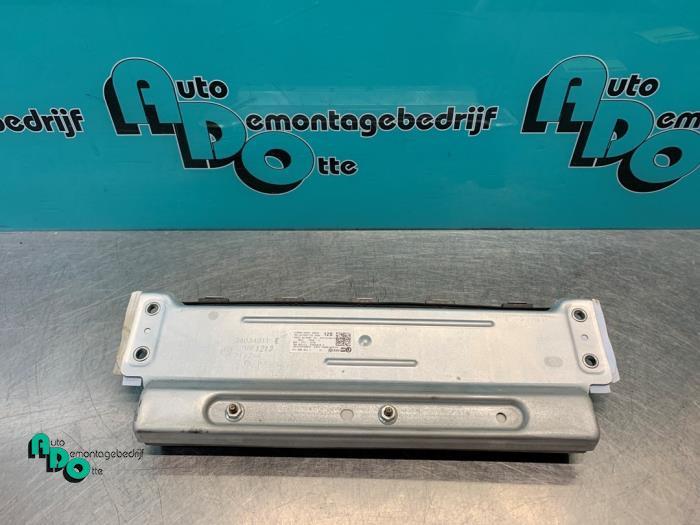 Airbag genou gauche d'un Volkswagen Golf (Golf 09-), Autos : Pièces & Accessoires, Volkswagen, -, 3 mois de garantie, Utilisé