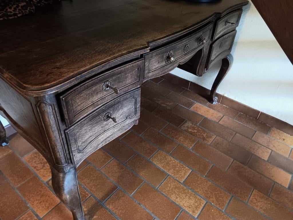 bureau ancien, Ophalen