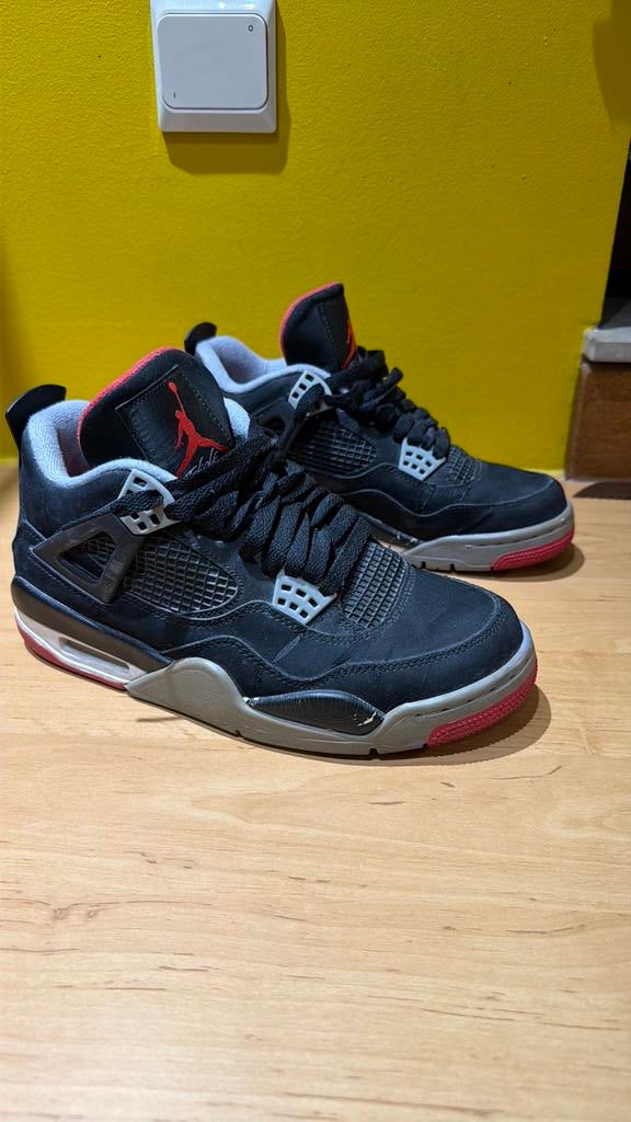 Nike Air Jordan 4 Retro in de kleur „Bred” 40, Ophalen of Verzenden, Gebruikt
