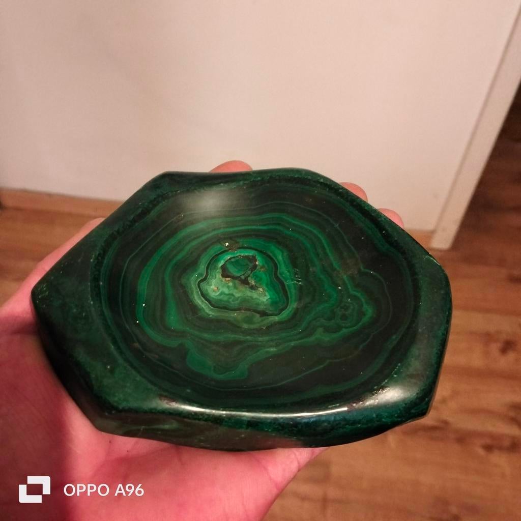 cendrier en malahite, Collections