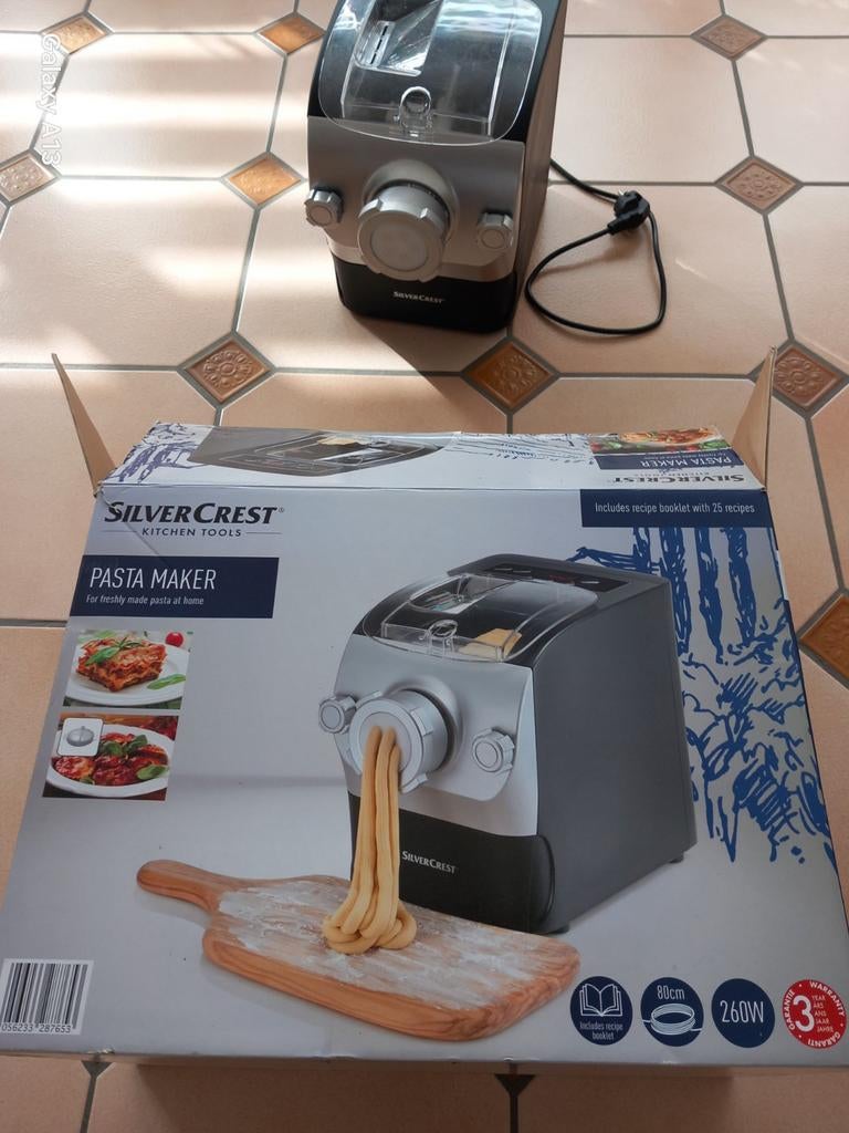 Machine à pâtes: Comme neuve Silvercrest :  Top Affaire!, Enlèvement, Comme neuf