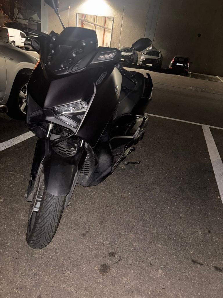 XMAX 125cc 5600KM, Motos, Motos | Yamaha, Particulier, Scooter, jusqu'à 11 kW, 1 cylindre, Permis Moto A1 minimum, ABS, Enlèvement ou Envoi