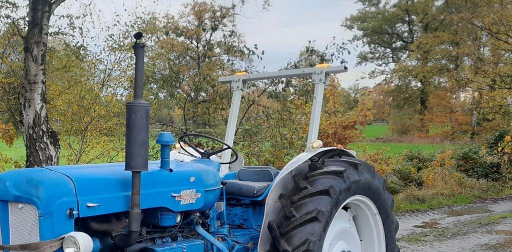 Rolbeugel valbeugel sirocco typeplaatje fordson of andere, Ophalen