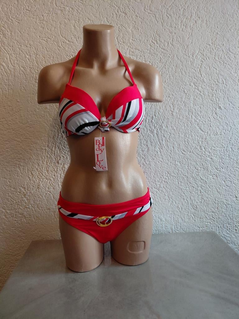 Bikini's compleet. Div varianten. 6,- p.s. 2 stuks voor 10,-, Kleding | Dames, Badmode en Zwemkleding, Ophalen, Nieuw, Bikini