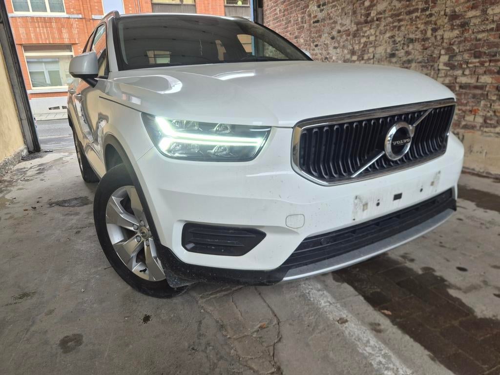 VOLVO XC40 BRUIT BI MASSE VEHICULE ROULANTE, Auto's, Volvo, Stof, Euro 6, Wit, Bedrijf