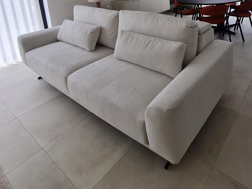 Nieuwe zetel 2m24 met elektrische longchair, 2 weken oud, Enlèvement