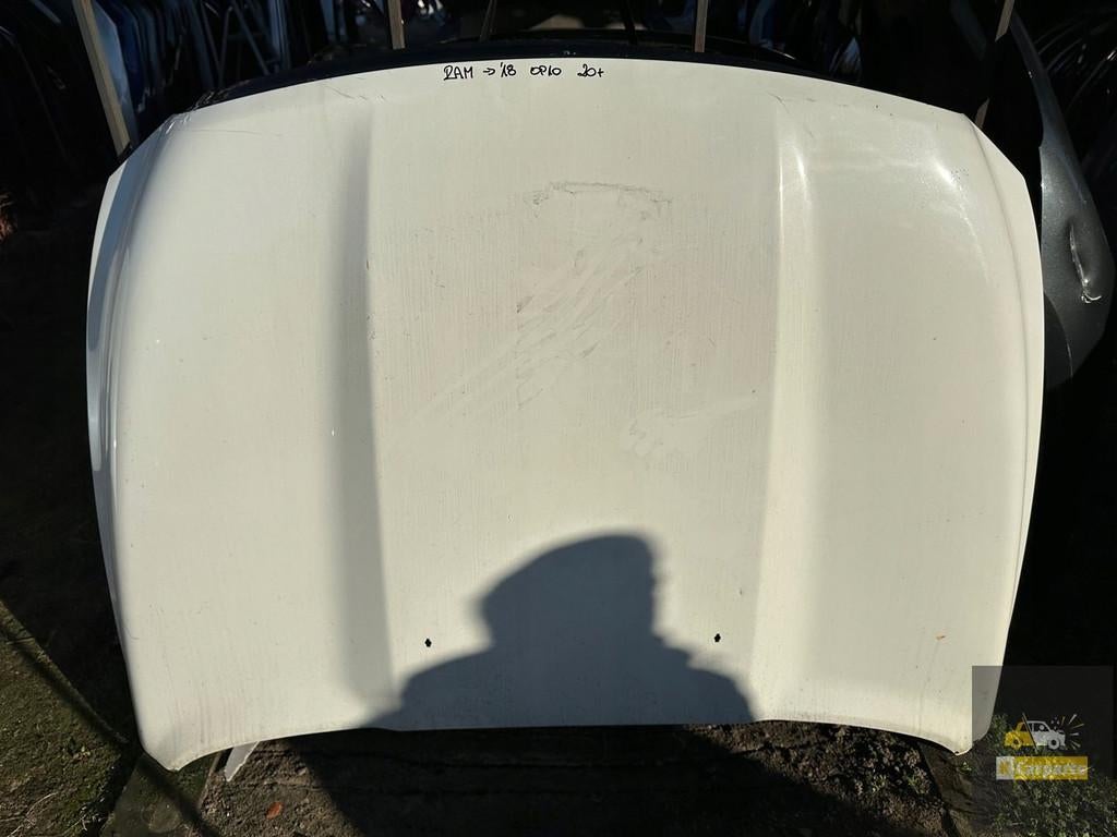 Capot de Dodge Ram IV 09-18, Taurusavenue 1
2132 LS  Hoofddorp, NL, Stellantis N.V., Info@stellantis.com, Utilisé