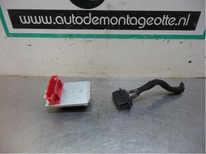 Kachel Weerstand van een Volkswagen Passat (Passat 01-), Gebruikt, -, Volkswagen, -