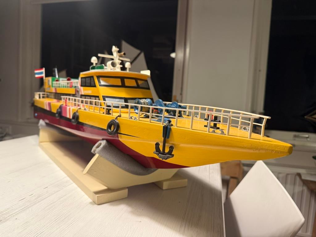 Prachtige RC-passagiersboot te koop, Ophalen