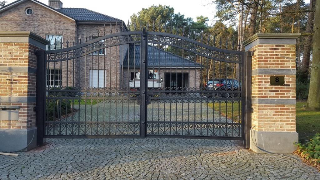 tuinpoort  zeer degelijk en stijlvol (3meter of breder), Tuin en Terras, Tuinpoorten, Ophalen, Staal, Nieuw, 150 tot 200 cm