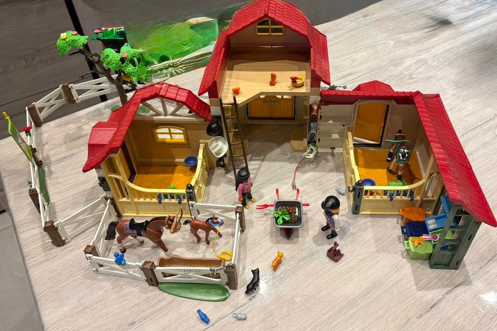 Grand centre équestre playmobil, Enlèvement, Utilisé