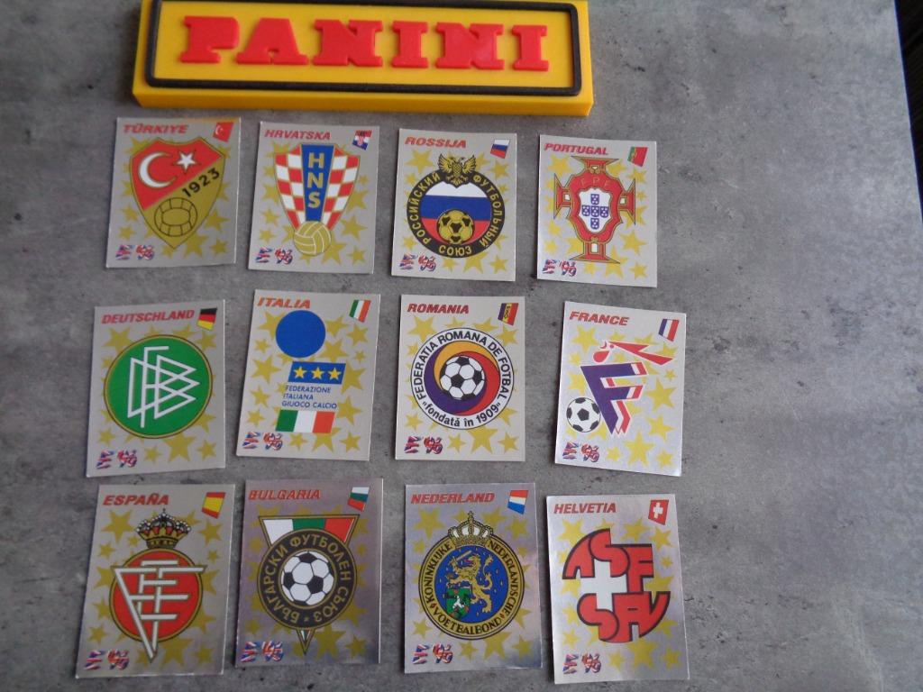AUTOCOLLANTS DE FOOTBALL PANINI EMBLÈMES EURO 96 CE 12X BADG, Enlèvement ou Envoi