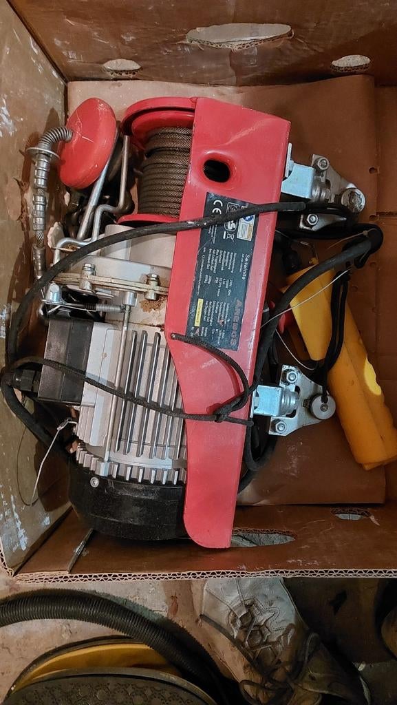 Palan électrique avec rail coulisse, Bricolage & Construction, Enlèvement, Électrique