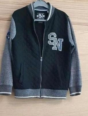 belle veste skate enfants garçon taille 140, Enlèvement, Comme neuf, Garçon