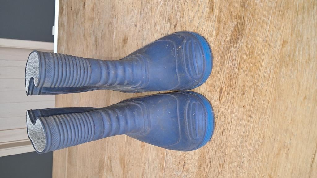 Rubber laarzen maat 33, Kinderen en Baby's, Kinderkleding | Schoenen en Sokken, Ophalen of Verzenden, Zo goed als nieuw, Laarzen