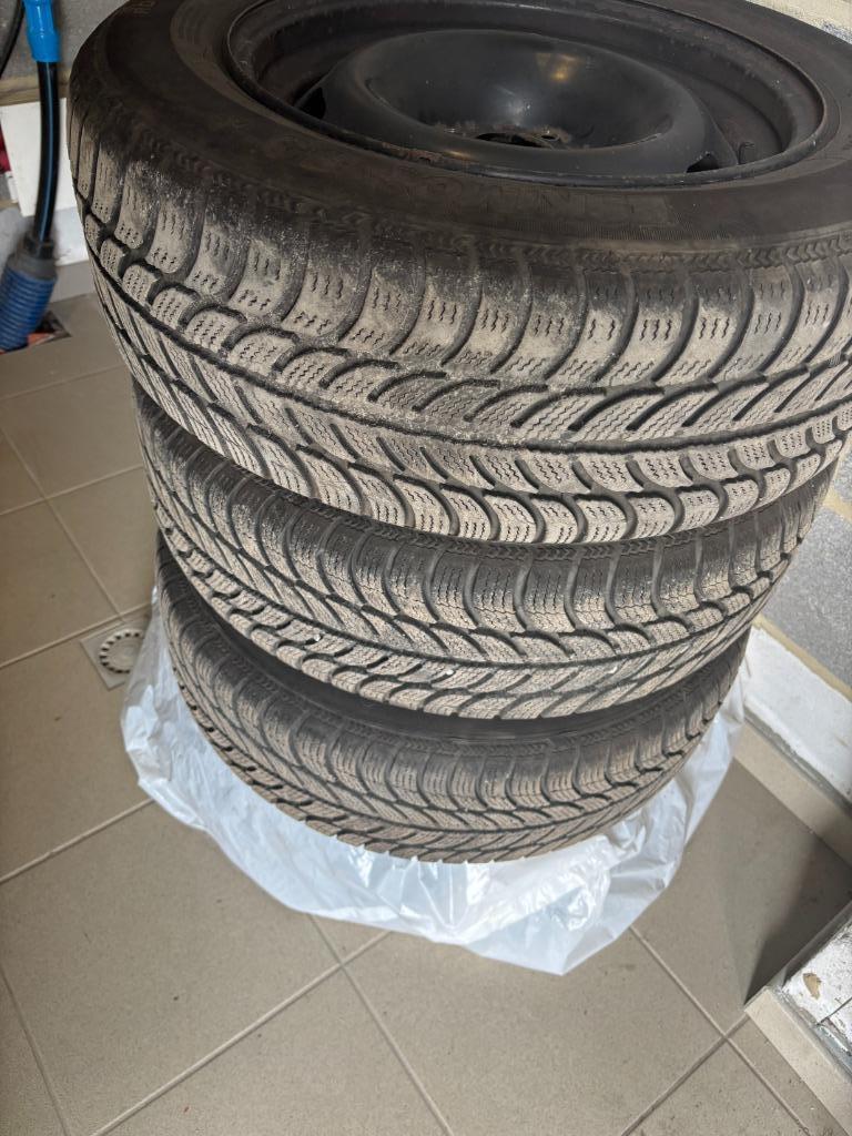 kit hiver Opel, Autos : Pièces & Accessoires, Pneus & Jantes, Neuf, Pneus hiver, Enlèvement ou Envoi, 16 pouces