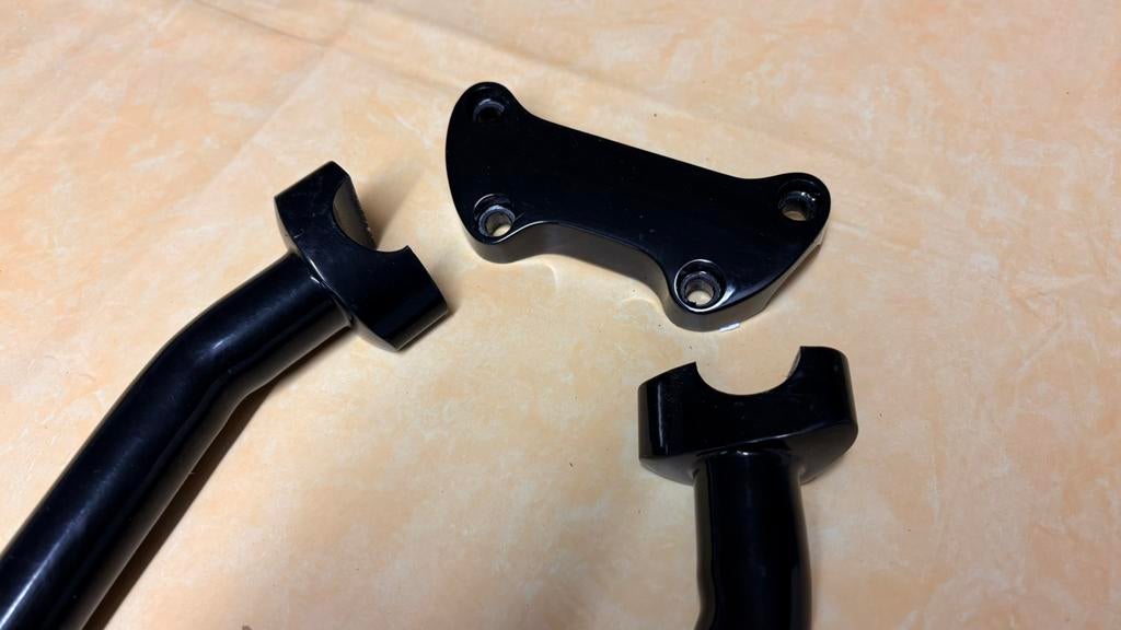 Rehausse de guidon Harley Davidson, Enlèvement