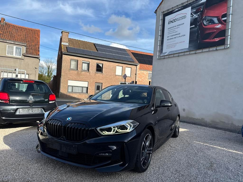 Bmw 118i M-pack  / Automaat, Auto's, BMW, Automaat, 1 Reeks, Euro 6, https://public.car-pass.be/vhr/7a53bd42-7dd6-4239-b250-7c8998ae92ef