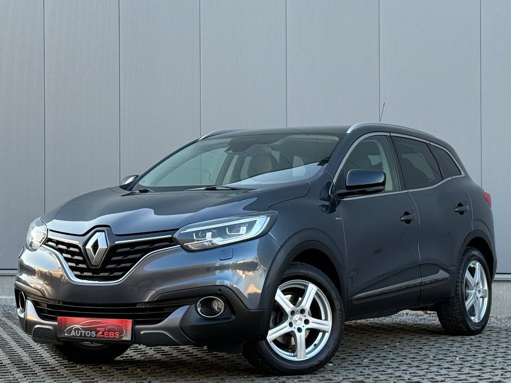 Renault Kadjar 1.2TCe Bose BTW/VAT/TVA Pano Camera Garantie*, Auto's, Renault, Kadjar, 4 cilinders, Leder, 5 deurs