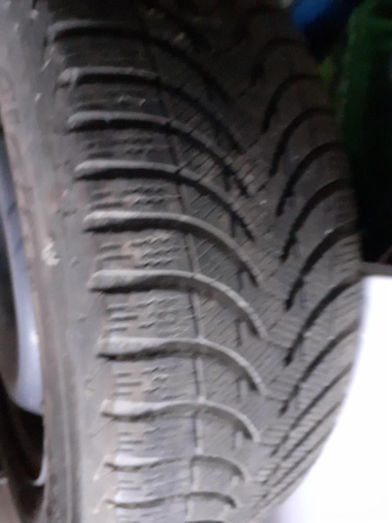 Jantes en tôle, Pneus et Jantes, Pneus hiver, 16 pouces, 205 mm