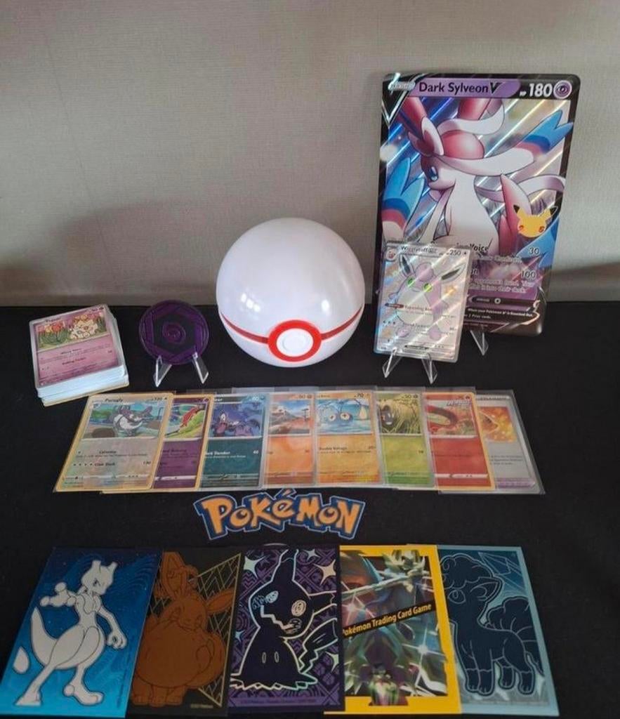 Pokéball rempli de cartes Pokémon amusantes + jumbo, Enlèvement ou Envoi, Comme neuf